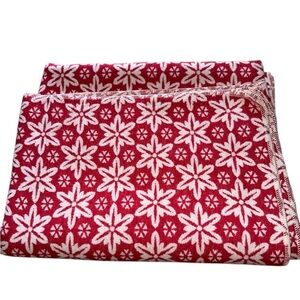 David Fussenegger Alpine Chalet White Snowflakes Throw Blanket 55"X78" Austria